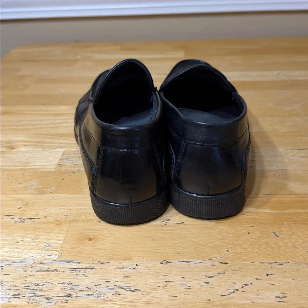 Men’s Florsheim Black Loafers Size 12